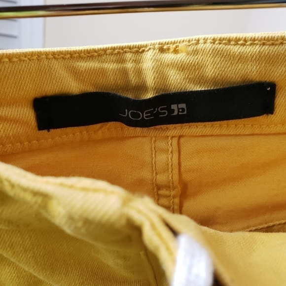 JOE'S Tie Front Yellow Shorts - Picture 7 of 9